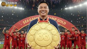 Dấu ấn SEA Games 33: HLV Kim Sang-sik nhận tấm huy chương vàng đặc biệt làm từ 33 chỉ vàng thật
